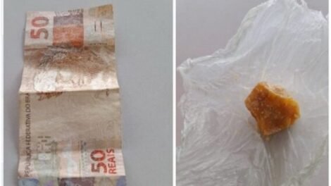 policia-militar-apreende-droga-e-conduz-suspeito-por-trafico-em-serra-talhada