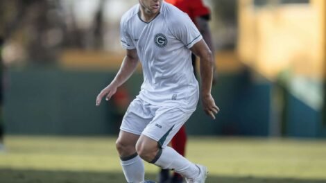 jovem-serra-talhadense-brilha-no-time-do-goias-aos-17-anos