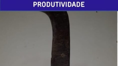 ‘dia-de-furia’-proximo-a-st-acaba-em-destruicao-de-moto-a-golpes-de-foice