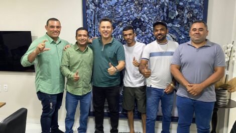 bancada-fortalecida:-vereador-valmir-da-saude-adere-a-base-de-sergio-colin-em-toritama