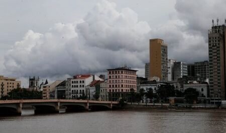 recife-segue-em-alerta-maximo-devido-as-fortes-chuvas
