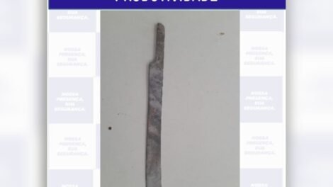 pm-flagra-discussao-e-apreende-facao-em-‘boca-de-fumo’-de-serra-talhada