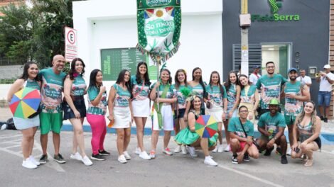 ‘bloquinho-da-fisioserra’-levou-carnaval-e-alegria-a-praca-de-st