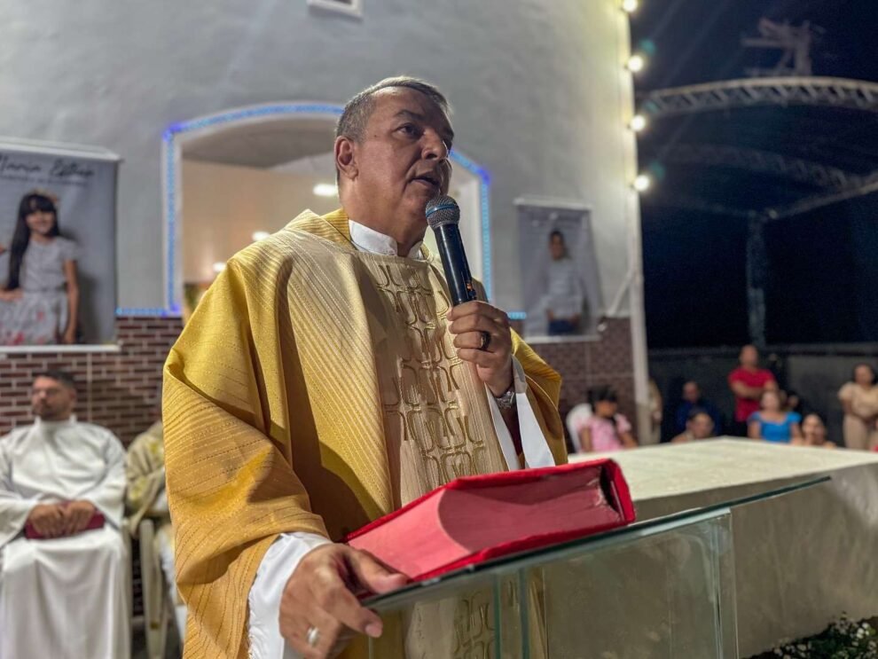 padre-miguel-nunes-deixa-paroquia-de-carnaiba-dia-16-de-fevereiro