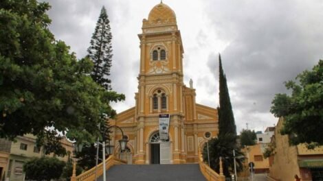 emocao-deve-marcar-a-posse-do-padre-gilvam-bezerra-em-triunfo