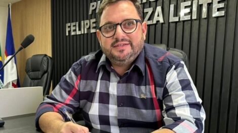 domenico-perazzo-comemora-premio-excelencia