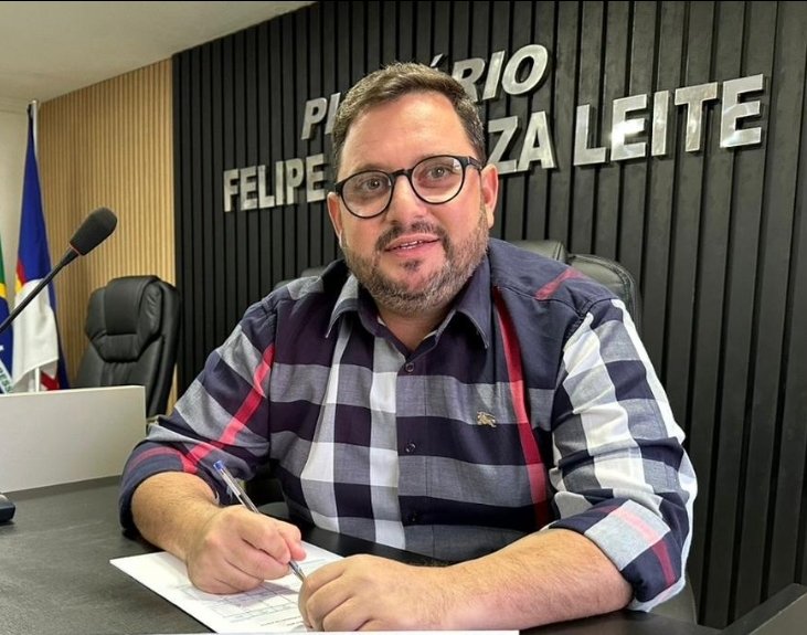 domenico-perazzo-comemora-premio-excelencia