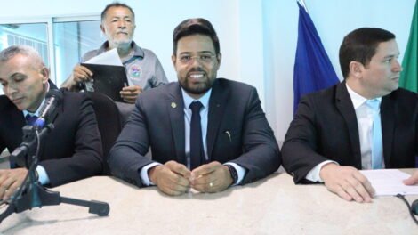 apos-‘furacao’,-gin-e-reconduzido-a-lideranca-do-governo-marcia