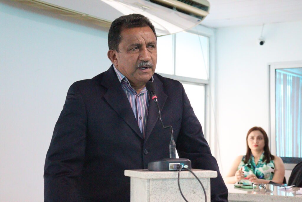 ze-raimundo-assume-discurso-de-conciliacao-em-st:-“nada-de-ringue”