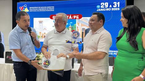 seminario-da-uvp-em-gravata-chega-ao-fim-com-presenca-de-parlamentares-de-varias-regioes