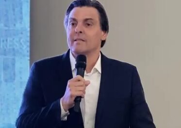 marconi-santana-amplia-discussao-sobre-possibilidade-de-candidatura-a-estadual