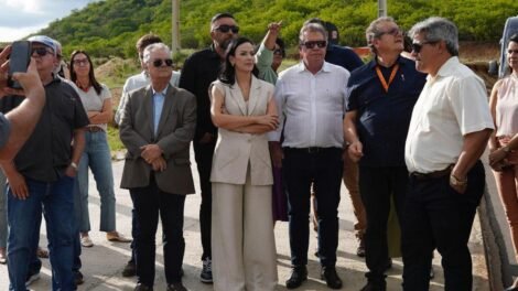 marcia-conrado-comemora-conquista-do-senai-e-sesi-para-serra-talhada