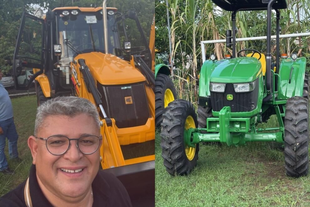 calumbi-recebe-retroescavadeira-e-trator-agricola