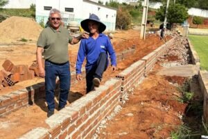 quixaba:-ze-pretinho-vistoria-reforma-do-estadio-jose-miguel-dos-santos