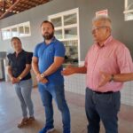 quixaba:-prefeito-ze-pretinho-e-secretario-de-educacao-danillo-nunes-visitam-instalacoes-do-refeitorio-da-escola-verissima-darc