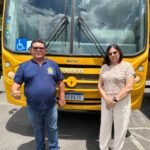 prefeito-de-iguaracy,-dr.-pedro-alves,-comemora-conquista-de-novo-onibus-escolar