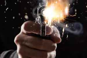 homem-e-alvejado-por-disparos-de-arma-de-fogo-em-tabira