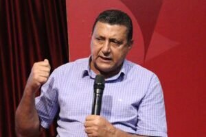 “marcia-tera-abacaxi-para-descascar”,-diz-pinheiro-sobre-apoio-de-china-a-duque