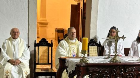 paroquia-de-nossa-senhora-do-rosario-se-despede-de-padre-edilberto-em-missa-festiva