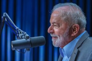 datafolha:-24%-aprovam-o-governo-lula-e-41%-reprovam