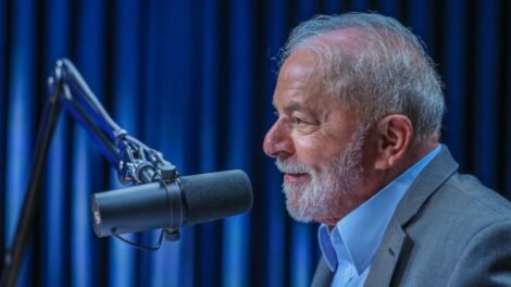 datafolha:-24%-aprovam-o-governo-lula-e-41%-reprovam