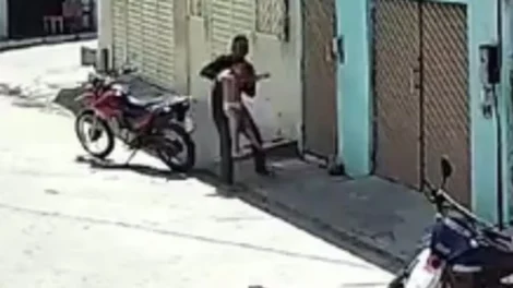 paraibano-de-itaporanga-salva-crianca-que-pulou-de-sacada-em-pernambuco
