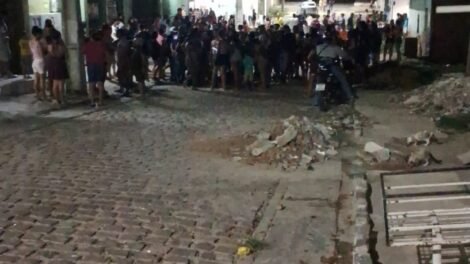 homem-e-morto-com-varios-tiros-na-noite-deste-sabado-(15)-em-st