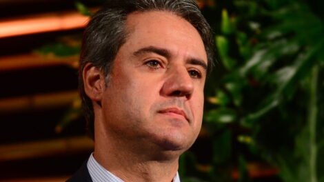 fernando-monteiro-parece-mais-um-‘brigadeiro-de-festa’-em-serra-talhada