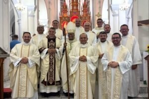 padre-terezinhense-toma-posse-na-catedral-de-afogados-da-ingazeira.