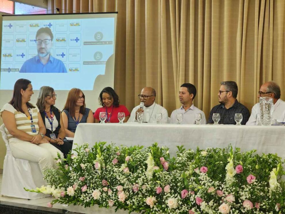 dom-limacedo-antonio-fala-sobre-campanha-da-fraternidade-2025-durante-encontro-com-prefeitos