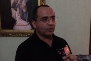 furia:-apos-linchamento-e-mortes,-padre-pede-paz-ao-povo-de-tabira