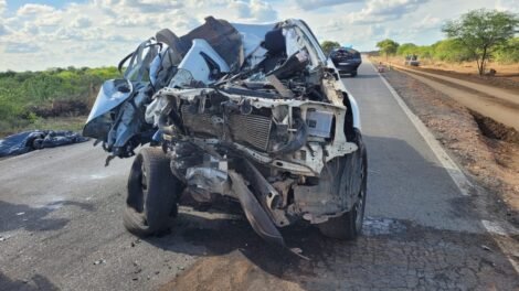 colisao-na-br-116-em-chorrocho/ba-deixa-uma-vitima-fatal-e-feridos