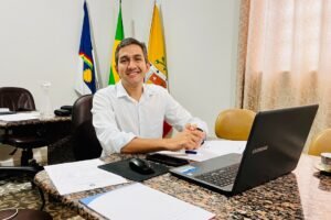 flavio-marques-entrega-ambulancia-ao-povoado-borborema