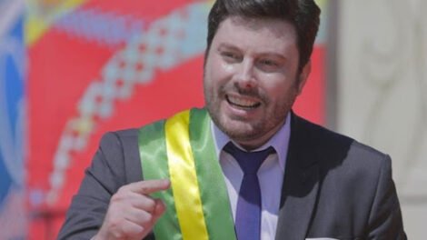danilo-gentili-impoe-condicao-para-ser-candidato-a-presidencia-do-brasil