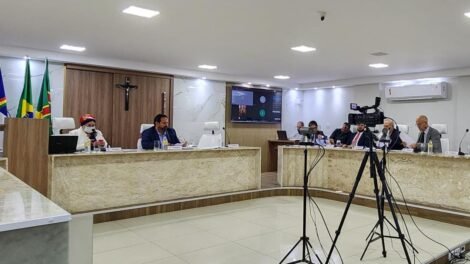 camara-de-arcoverde-aprova-aumento-para-servidores-ativos-e-inativos