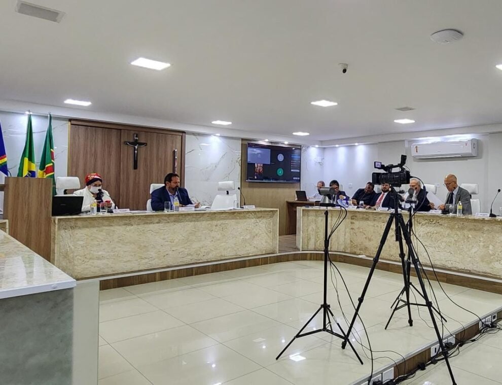 camara-de-arcoverde-aprova-aumento-para-servidores-ativos-e-inativos