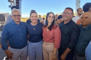 prefeito-de-quixaba,-participa-do-ato-de-inauguracao-da-pe-380-que-liga-afogados-a-ibitiranga