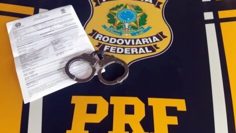 procurado-por-feminicidio-e-detido-pela-prf,-apos-tentar-se-passar-pelo-irmao-em-petrolina