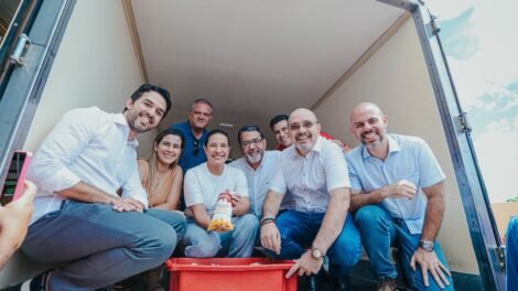governo-de-pernambuco-amplia-programa-do-leite-para-mais-quatro-municipios-do-sertao-do-pajeu