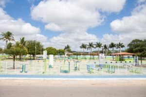 brejinho:-prefeitura-conclui-reforma-da-academia-das-cidades