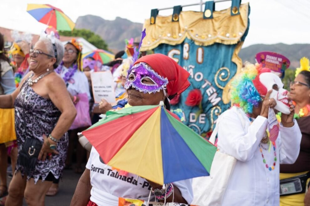 prefeitura-de-st-paga-blocos-e-garante-sucesso-do-carnaval-2025