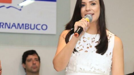 marcia-conrado-e-eleita-secretaria-da-mulher-da-amupe