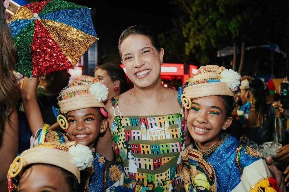 em-olinda,-governadora-raquel-lyra-abre-carnaval-de-pernambuco-2025