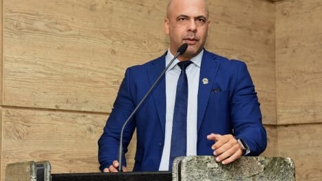 conexao:-resgate-de-animal-leva-anderson-correia-a-ajudar-crianca-com-tumor-na-cabeca
