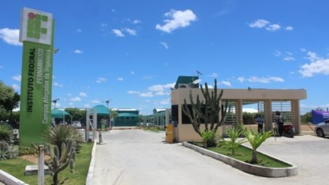campus-afogados-seleciona-professores-temporarios-para-programa-partiuif