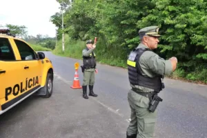 pm-intensifica-fiscalizacao-nas-estradas-para-um-carnaval-seguro-em-pernambuco