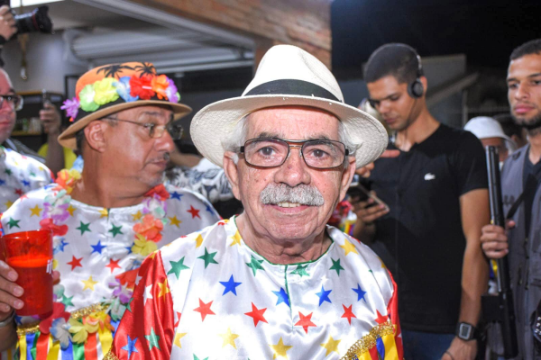 bloco-ki-lingua-e-essa-tem-desfile-adiado-apos-falecimento-de-luiz-preque