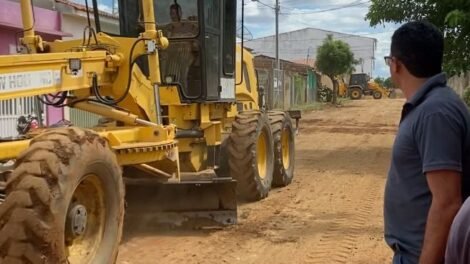 prefeitura-de-afogados-inicia-pavimentacao-de-rua-no-padre-pedro-pereira