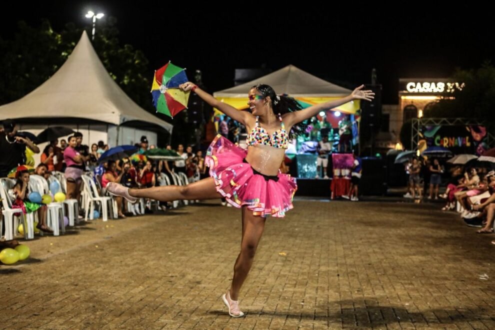 afogados-da-ingazeira:-quinta-cultural-teve-concurso-do-passo-e-bloco-leoes-do-norte 