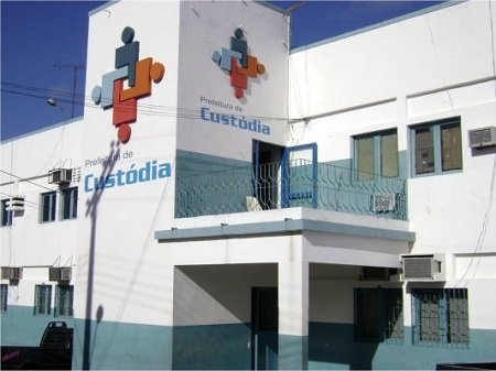 tce-pe-julga-regular-com-ressalvas-auditoria-na-prefeitura-de-custodia